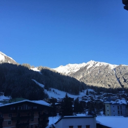 skiing-in-madonna-di-campiglio-07